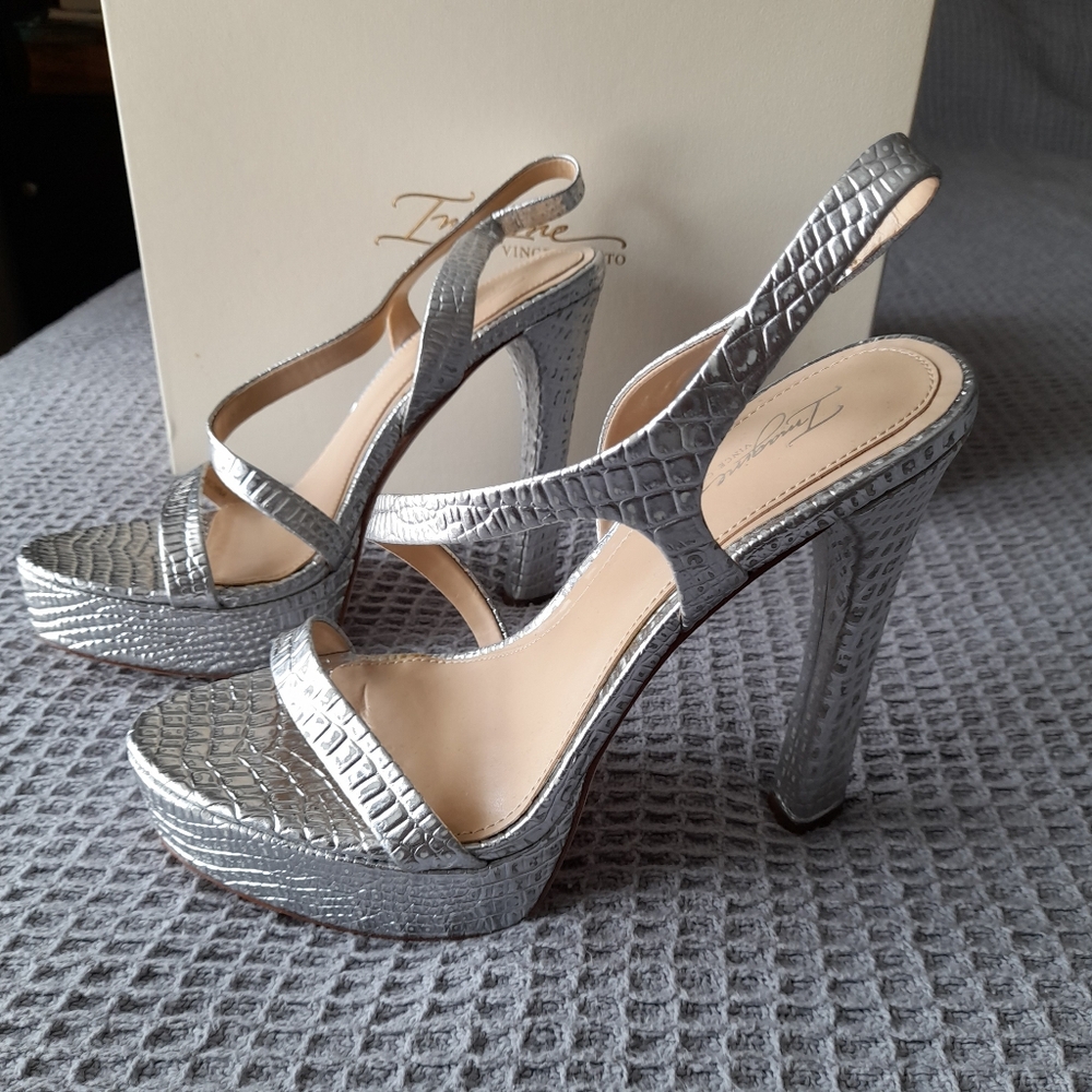 Vince Camuto Silver Croc-Embossed Heels